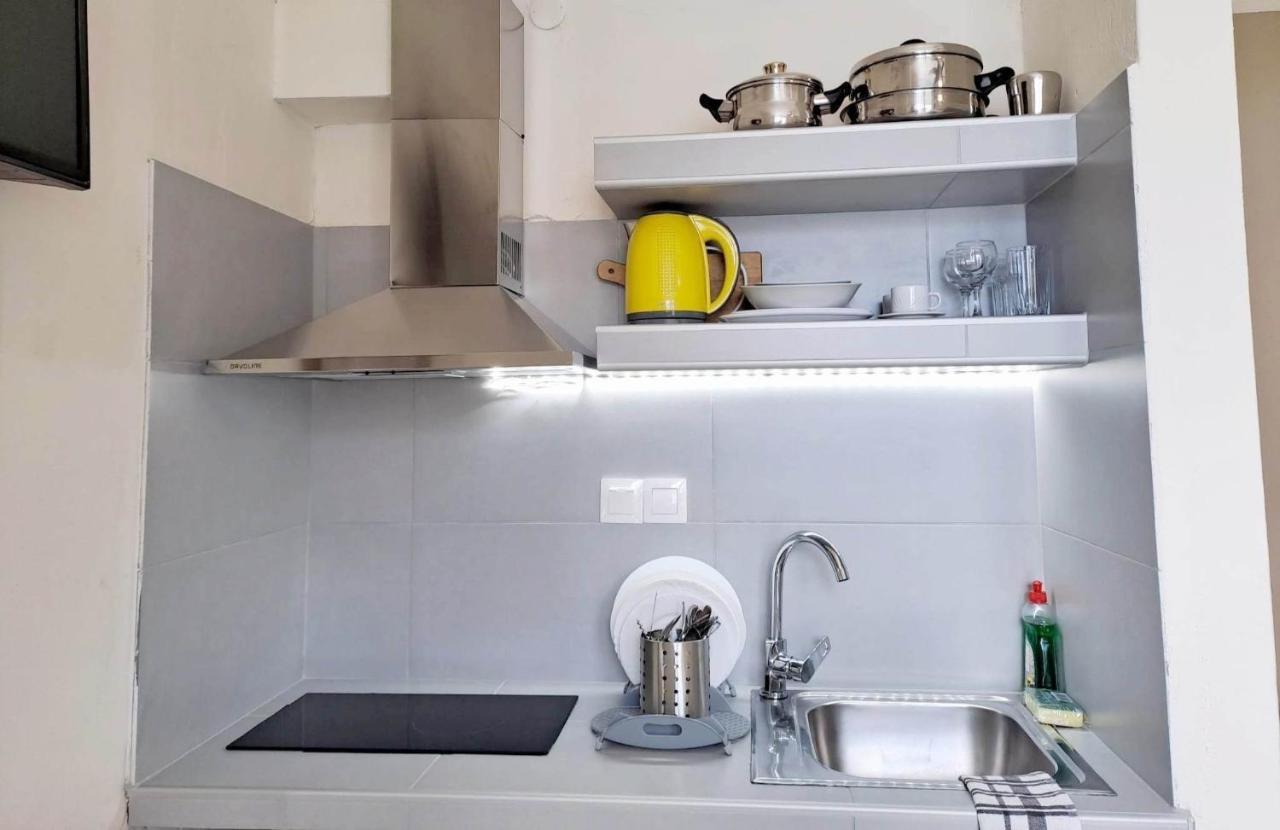 Ballas Apartments Agia Efimia Екстериор снимка