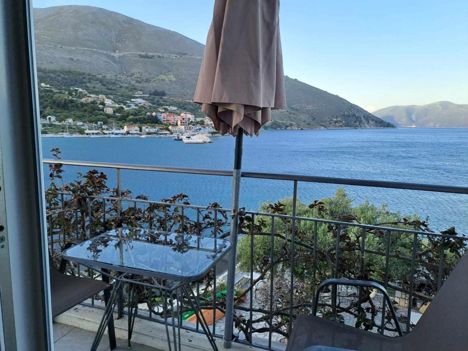 Ballas Apartments Agia Efimia Екстериор снимка